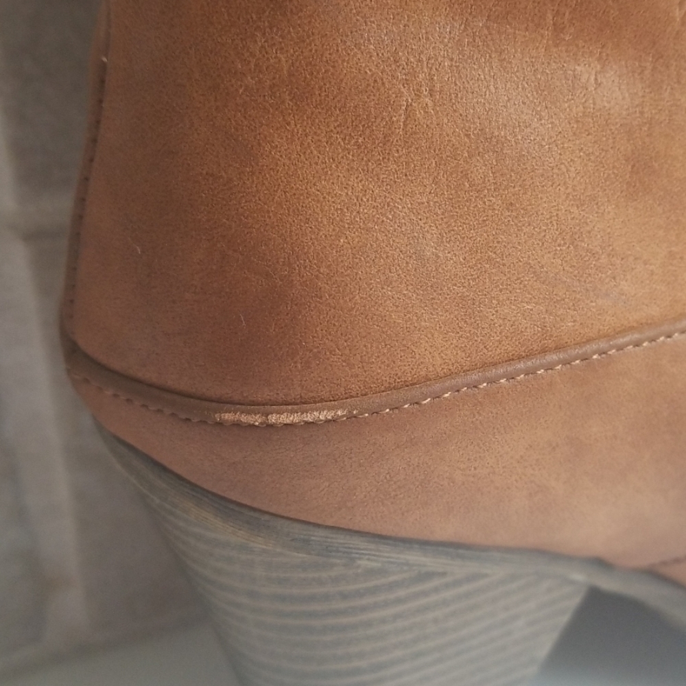 boots - Picture 6 of 6